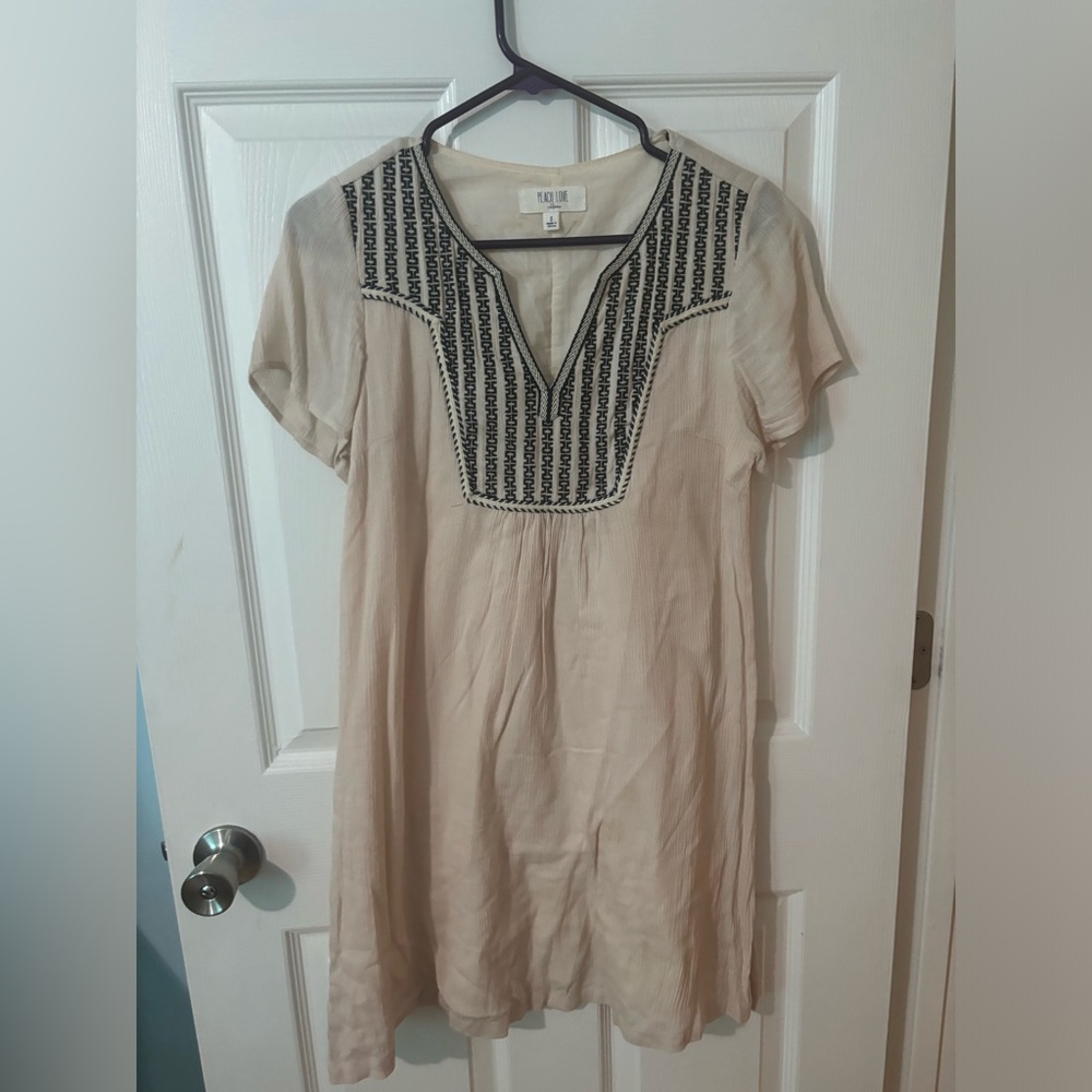 Peach love cream dress size Small
